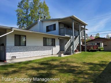 Main picture of 1121 Friendly Ln