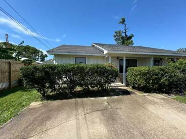 Main picture of 2714 Banyan St