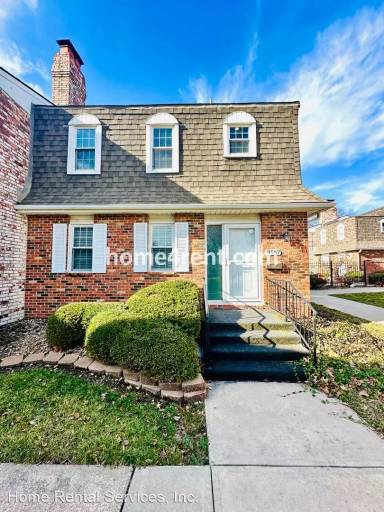 Main picture of 9567 Perry Ln