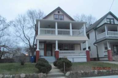 Main picture of 635 E 124th St