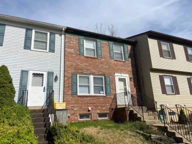 Main picture of 1644 Mount Airy Ct