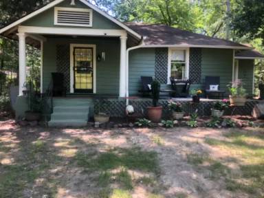 Main picture of 3277 Spottswood Ave