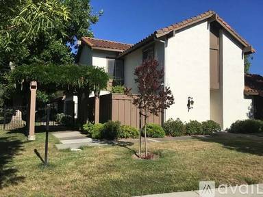 Main picture of 1074 Strayer Dr