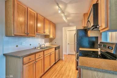 Main picture of 8017 234th St SW
