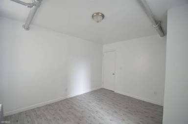 Main picture of 1083 Nelson Ave