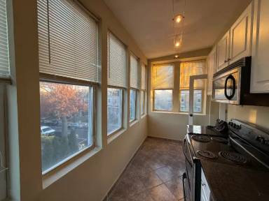 Main picture of 1425 Allison St NW