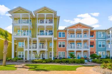 Main picture of Island Reserve Condominium