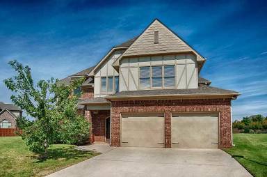 Main picture of 102 Misty River Ln SW