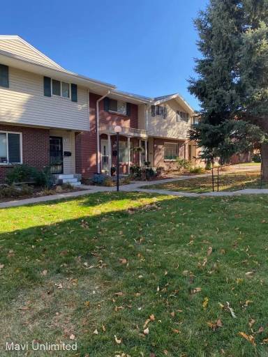 Main picture of 9105 E Mansfield Ave