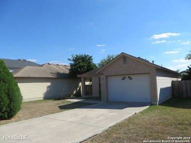 Main picture of 6618 Honeyridge Ln