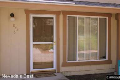 Main picture of 848 Parkside Dr