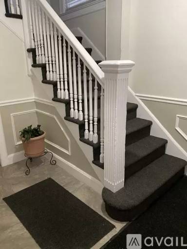 Main picture of 65 Dewitt Pl