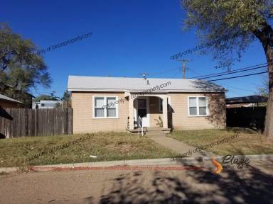 Main picture of 312 SW 38th Ave