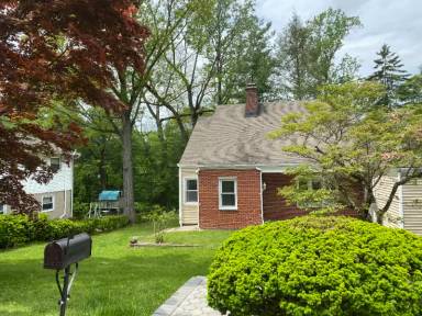 Main picture of 26 Chestnut St