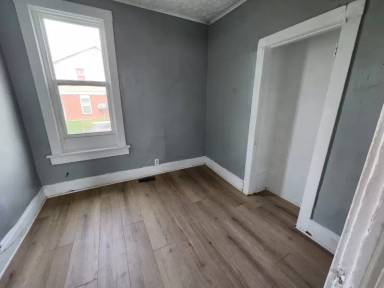 Main picture of 246 Jervis St