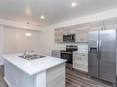 Main picture of 9557 W State St