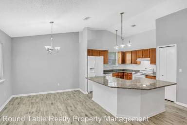 Main picture of 6143 Sundew Ct