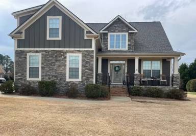 Main picture of 2 Firelight Ln