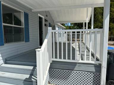 Main picture of 5701 Middlesex Dr