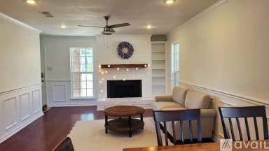 Main picture of 6904 Thorncliffe Dr