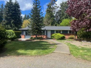 Main picture of 17806 Interurban Blvd