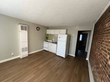 Main picture of 716 Cumberland St