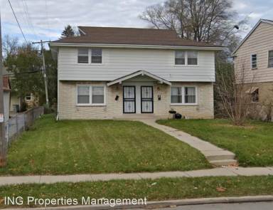 Main picture of 7112 W Mill Rd