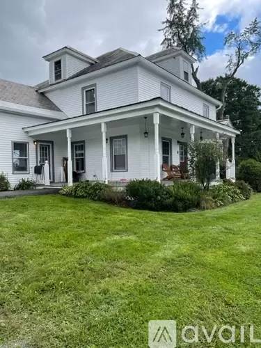 Main picture of 1169 Essex Rd