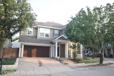 Main picture of 2500 Kodiak Cir