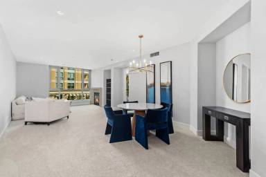 Main picture of 5042 Scholarship