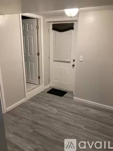Main picture of 10 Red Maple Ct