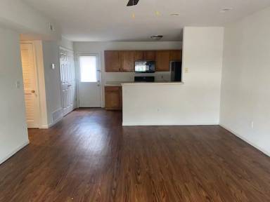 Main picture of 2412 Creeks Edge Ct