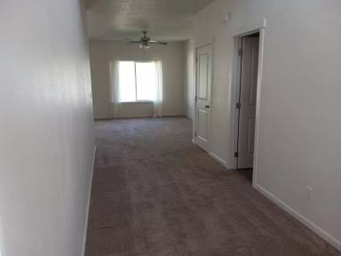 Main picture of 1463 SW Snowberry Ln