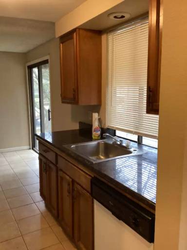 Main picture of 3515 NE View Ave