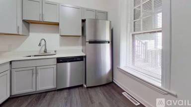Main picture of 2803 E Belleview Pl