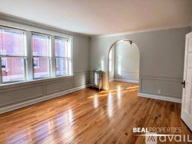 Main picture of 540-48 W Surf St