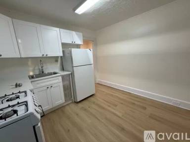 Main picture of 183 Broad St