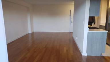 Main picture of 2000 Grand Concourse