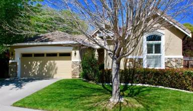 Main picture of 12 Dunlin Ct