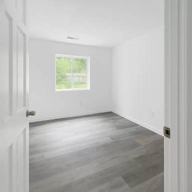 Main picture of 618 White St