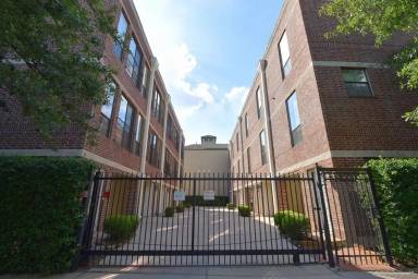 Main picture of 118 McGowen St