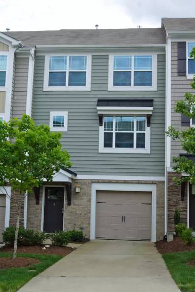 Main picture of 6 Prairie View Ct