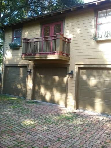 Main picture of 1500 1/2 Mount Vernon St