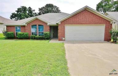 Main picture of 410 Eisenhower Dr