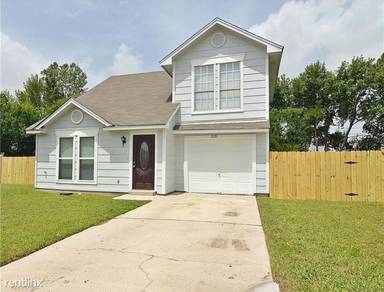 Main picture of 2121 Caprice Dr