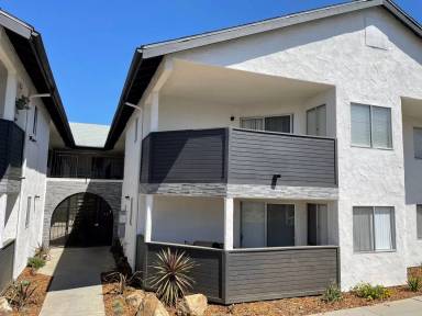 Main picture of 733 B St