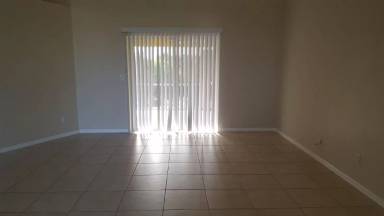 Main picture of 1405 NE 5th Pl