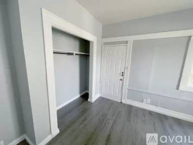 Main picture of 409 W 17th St