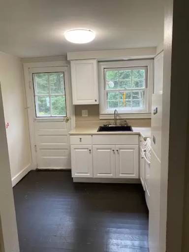 Main picture of 33 Harkness Rd