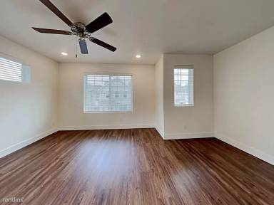 Main picture of 32807 Ten Trails Pkwy SE